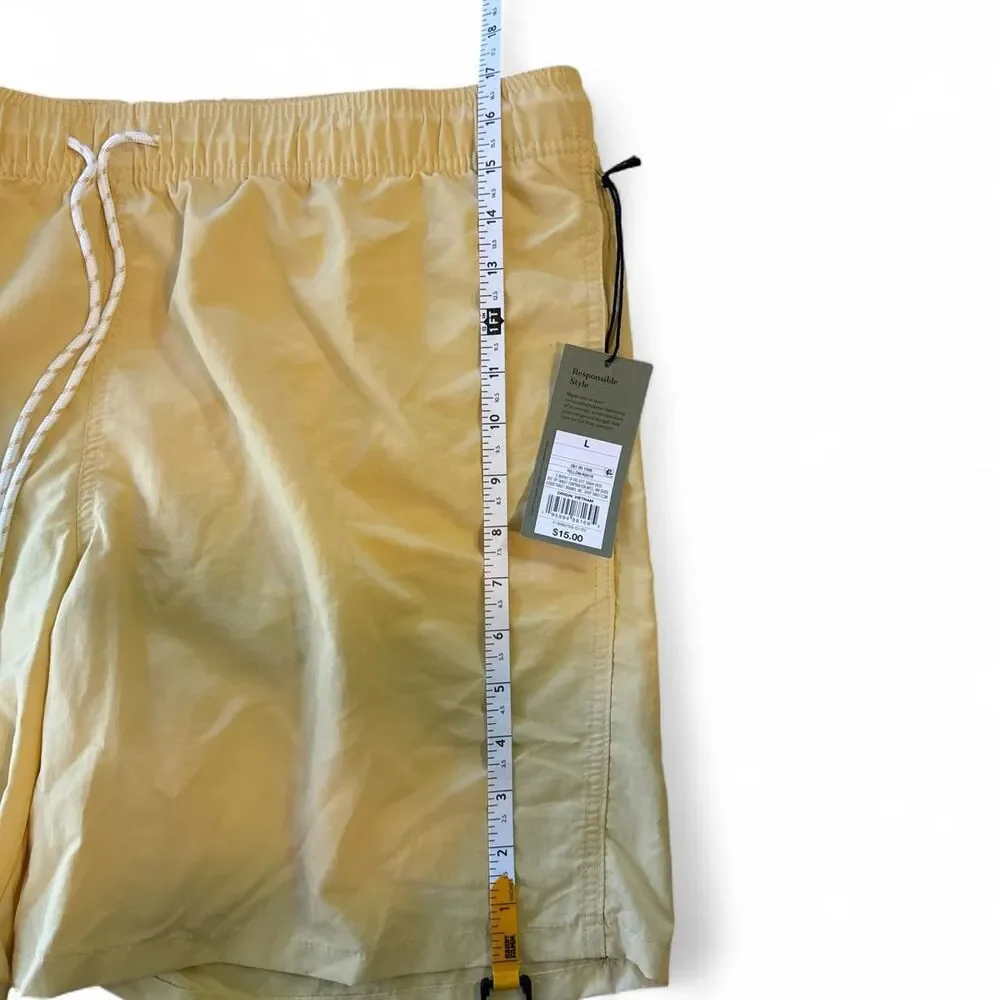 Men’s Yellow Swim Trunks Size Large NWT 7” Inseam Quick Dry Beach Shorts